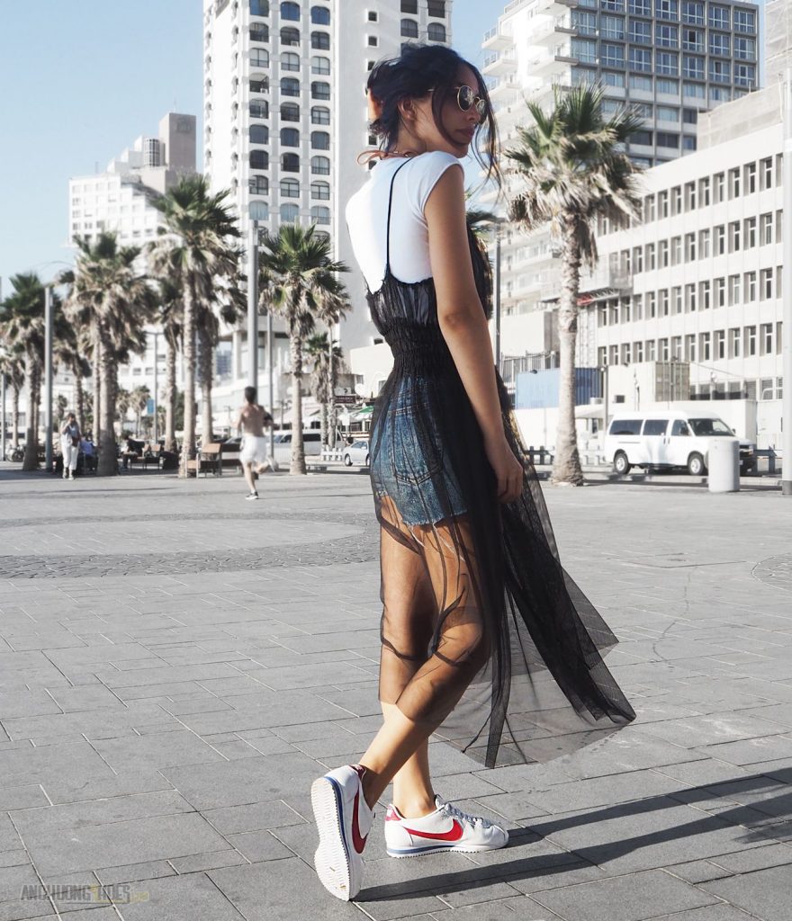 Những đôi giày thể thao thần thánh phối với mọi phong cách